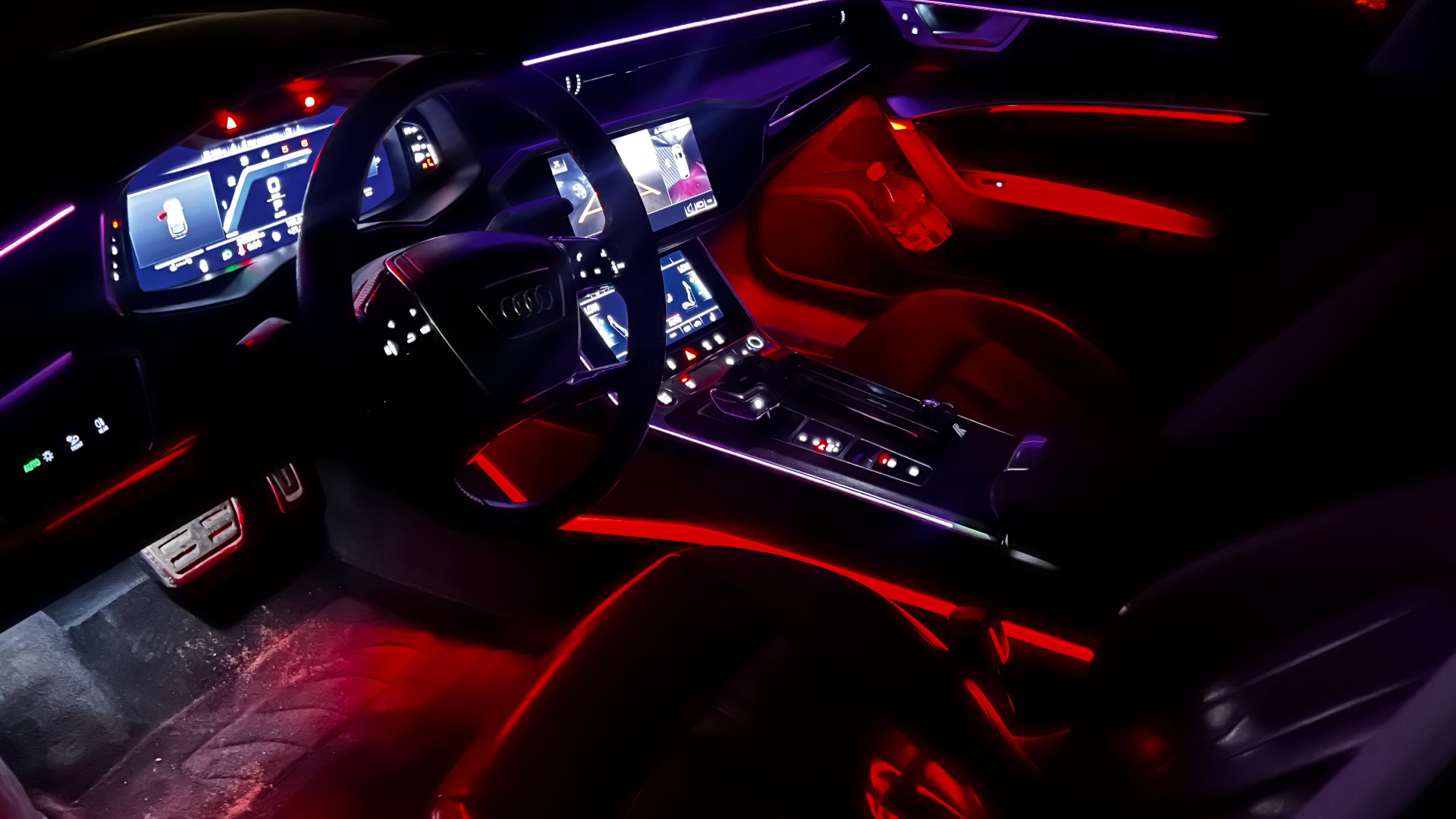 AUDI A6 Avant C8 - - - RS6