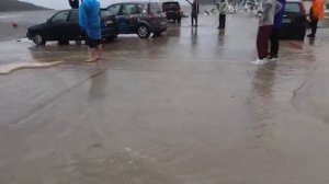 Когда штормы обрушились на пляж.