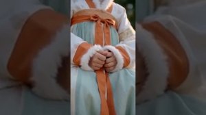 Ты-мой вестник гибели.? ты звезда что спасла меня.