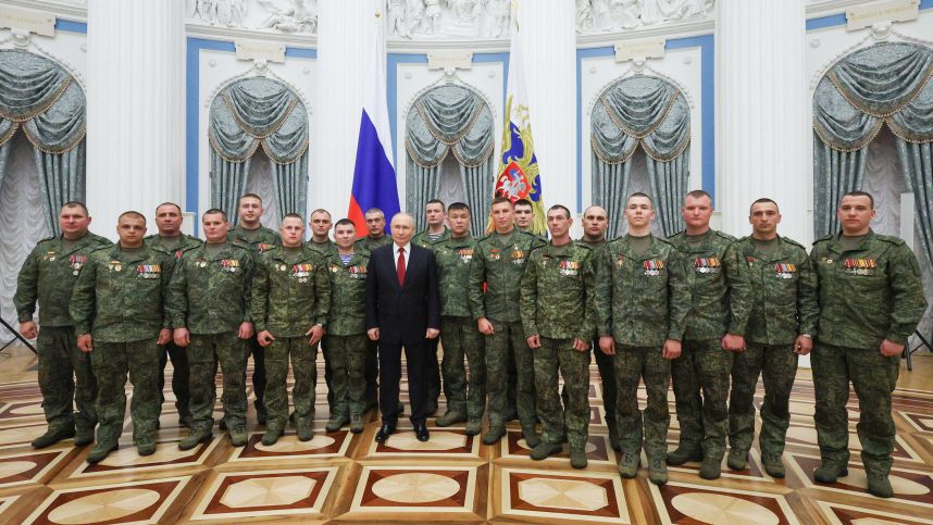 «Ставили точку в завершении любого конфликта»: как прошла встреча Путина со штурмовиками смотреть онлайн