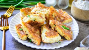 ЛЕНИВЫЕ ПИРОЖКИ С КОЛБАСОЙ И СЫРОМ