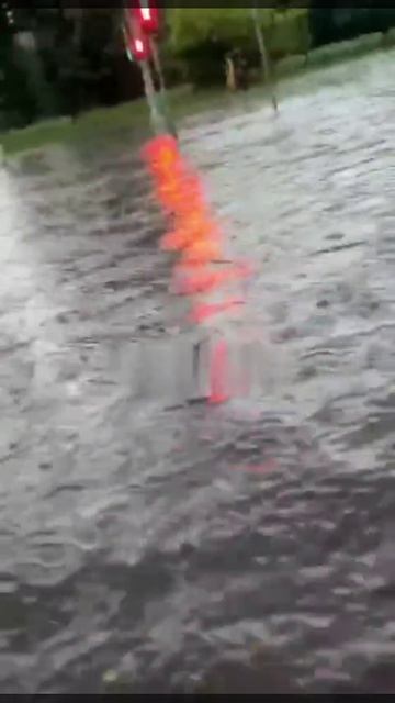 Москву затопило смотреть онлайн