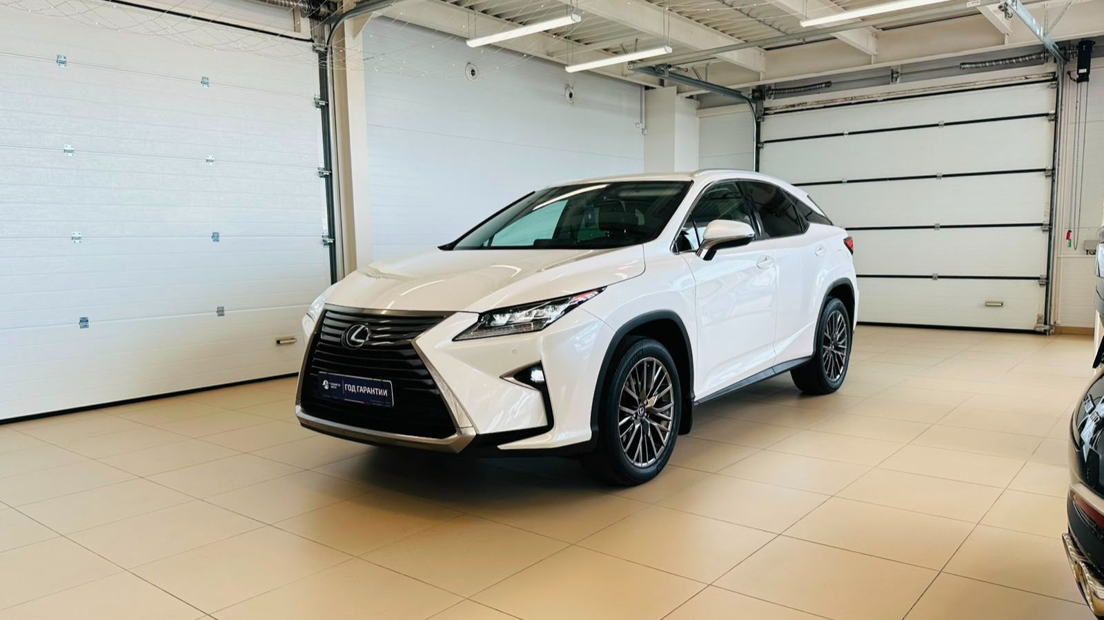 Lexus RX 200t 2016 год