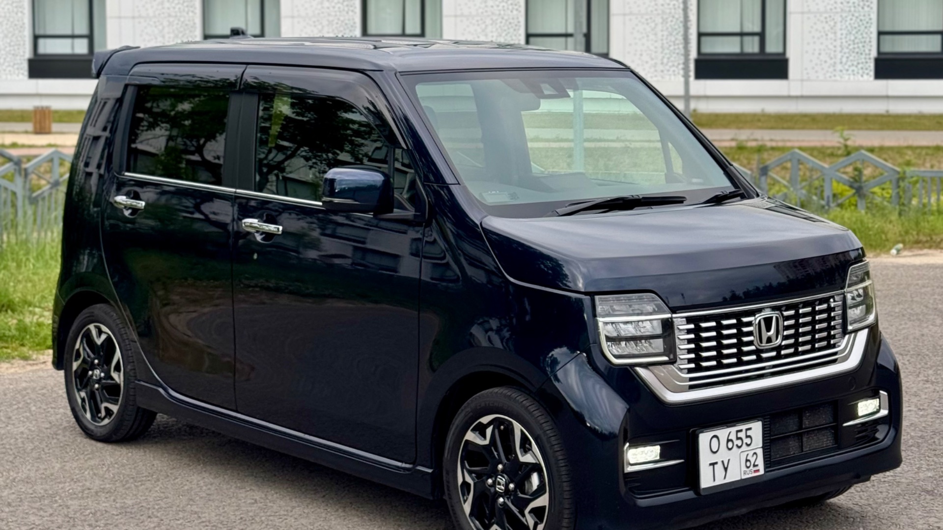 Honda N-WGN Custom Turbo смотреть онлайн