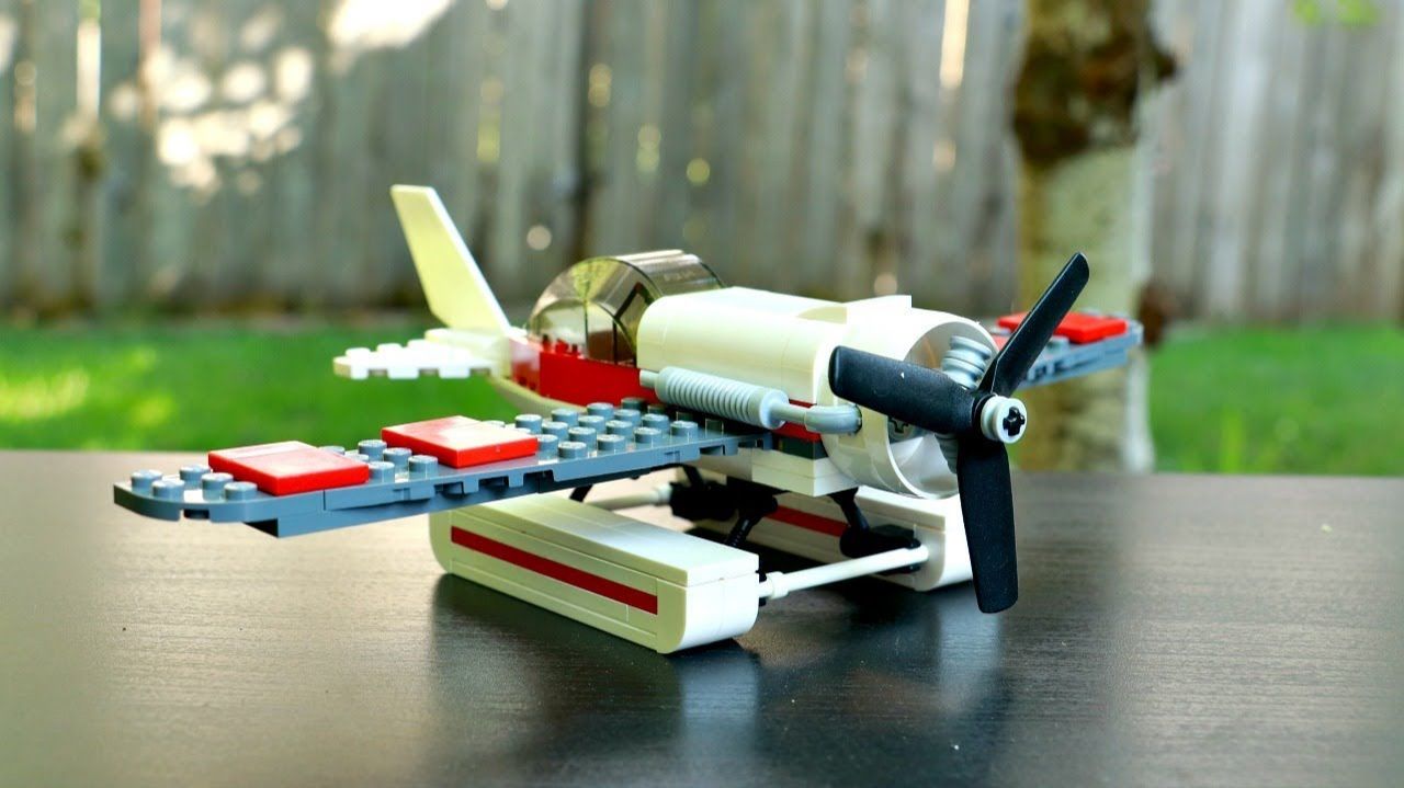 Обзор самостоятельного гидросамолета LEGO⎪Вдохновленный Тэем Бриксом смотреть онлайн