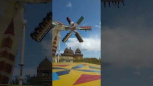 Ветряная мельница аттракцион в Маньчжурии парк Матрешки Китай тур, путешествие без виз.mp4