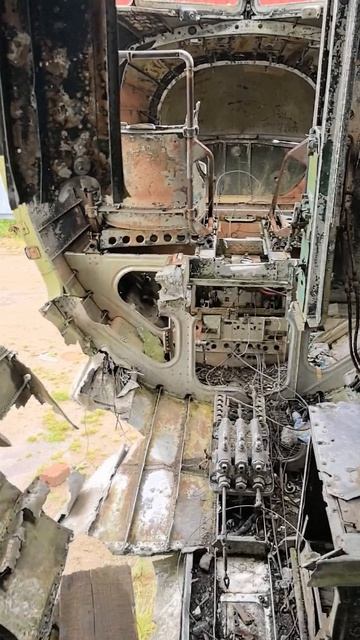 Ли-2. Раритет в поле под Гурьевском.