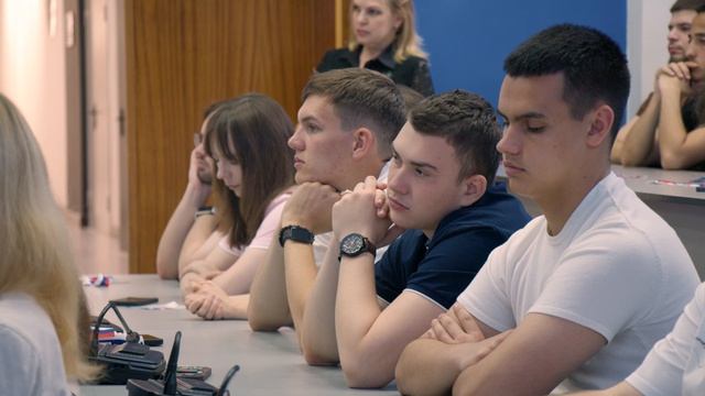 Встреча ветерана СВО Виктора Стольникова со студентами СГТУ