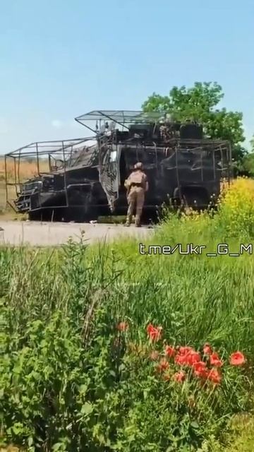 ВСУ разминируют ждуна залетевшего внутрь ББМ Козак