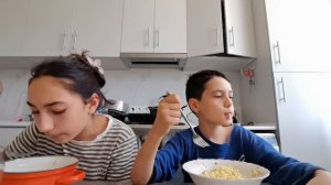 пробуем китайский доширак