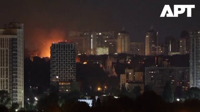 ‼️🇺🇦🔥 Новые кадры пожаров в Киеве после ночных ударов смотреть онлайн