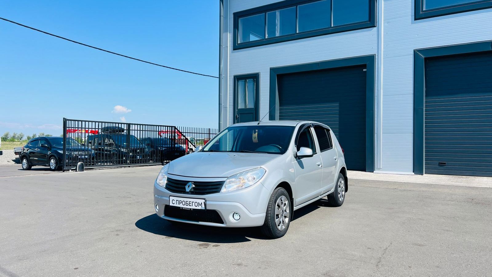 Renault Sandero, 2011 год