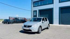 Renault Sandero, 2011 год