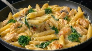 Ужин за 10 минут. Вкуснейшие Макароны с Курицей и Грибами в сливочном соусе!