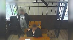 ФСБ вскрыла мошенническую схему приобретения акций компаний РФ на семь миллиардов рублей.