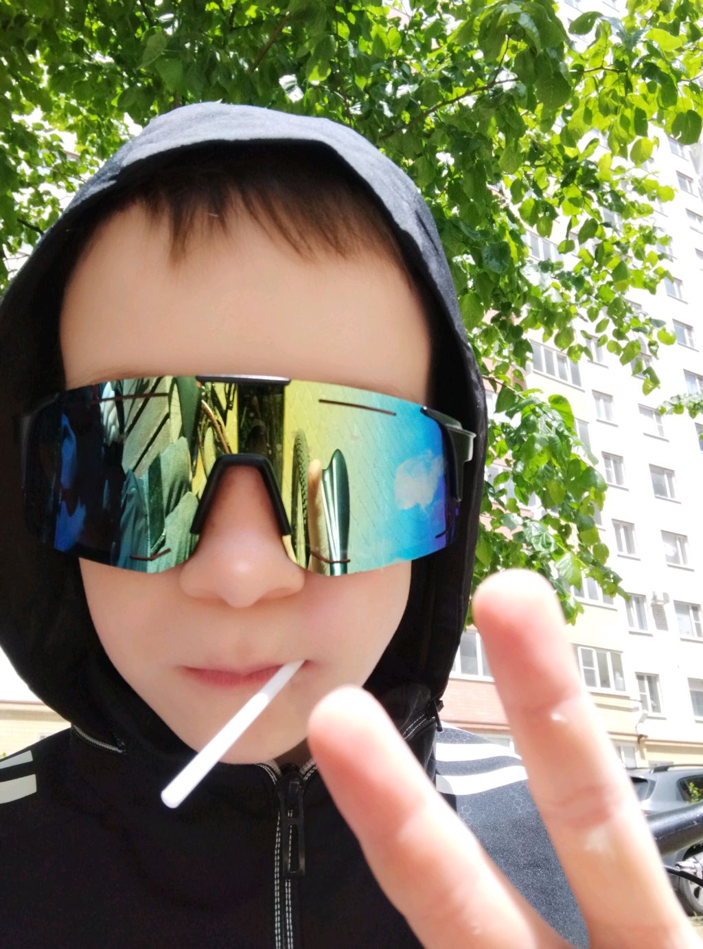 выживаем в майнкрафте на стриме😎👍