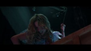 Удар ножом на сцене (Отрывок из фильма «Крик 7»)