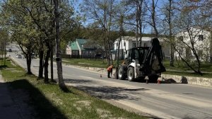 Охинский район включился в ямочный ремонт: по области работы выполнены на 83%