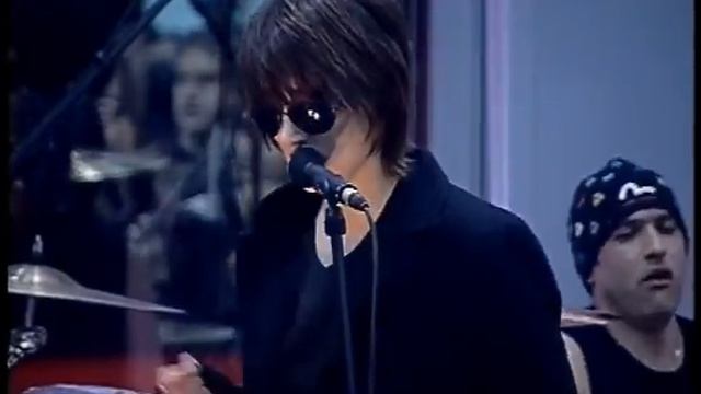 Мумий Тролль Feat. Земфира - Медведица. Слияние и поглощение.