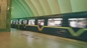 Петербургское метро Поездка на 81-540.1/541.1 «Боинг». Вагон № 11401