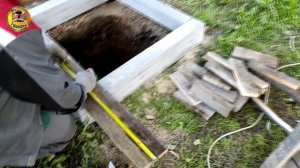 Как правильно вырыть яму для дачного туалета и укрепить ёё. Показываю.4часть