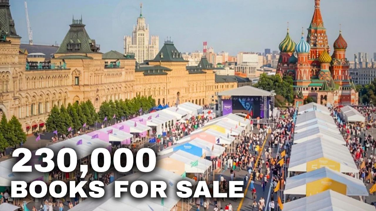 Summer in Russia: Attending the Red Square Book Festival смотреть онлайн