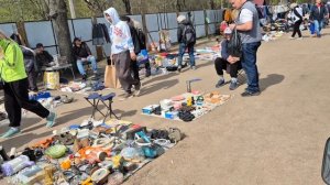 Блошинный рынок на Удельной. Санкт-Петербург