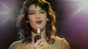 Phoebe Cates - Theme Paradise