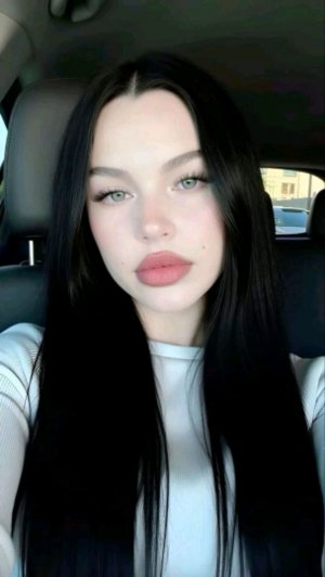 р