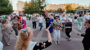 14 июня. Каблучками тут - тук..