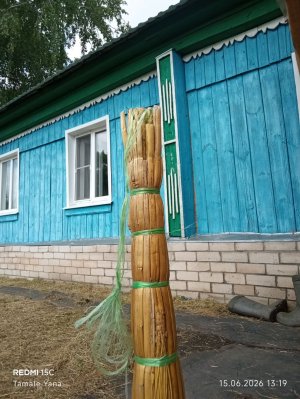 Убираюсь возле дома