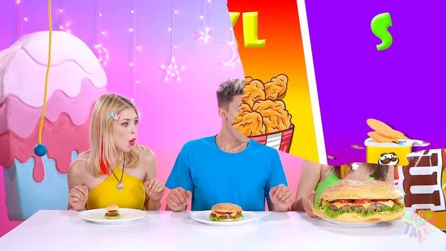 Маленькая vs Средняя vs Большая Шоколадная Еда Челлендж # Забавный баттл на 24 ЧАСА от RATATA смотреть онлайн