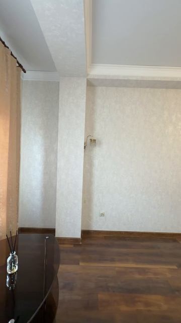 136486774  ахохова F