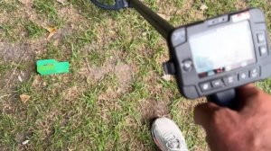 XP Icon X против Minelab Equinox 900 Выделение\Разделение