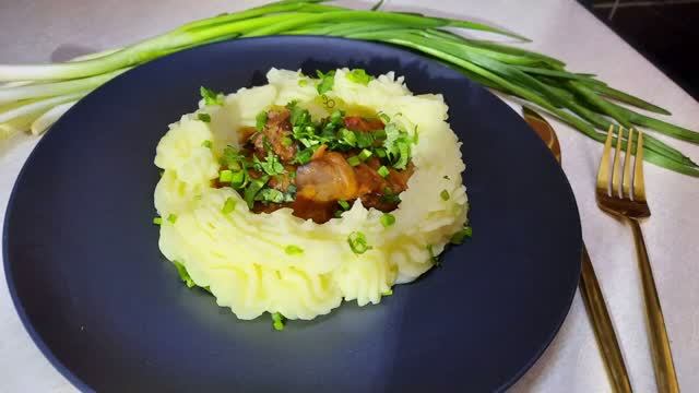 Нежнейшая куриная печень в томатном соке!👍👍👍