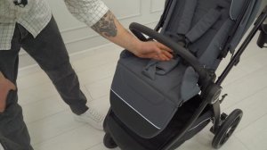 Коляска прогулочная BREEZE от бренда Indigo