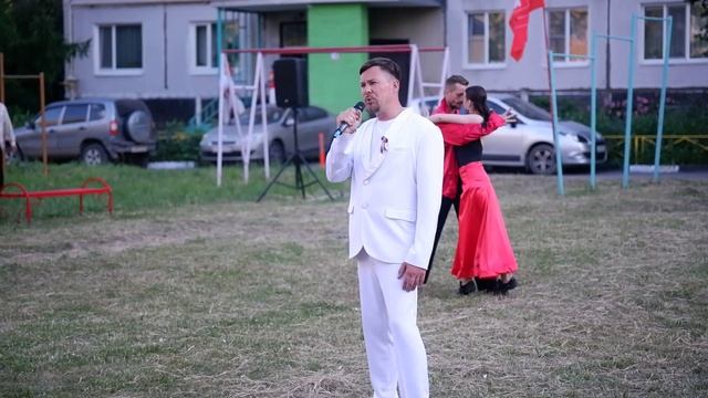 Отзывы Поём двором