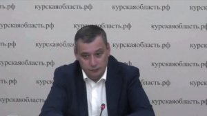 Хинштейна снова послали, после чего состоялся настоящий тарантиновский диалог 

Во время выступления