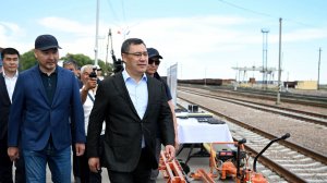 В Кыргызстане заложили капсулу под строительство железной дороги Балыкчы — Тамчы — Чолпон-Ата