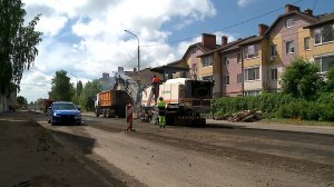 (Рыбинск-4) УЛИЦУ ВОЛОЧАЕВСКУЮ ФРЕЗЕРУЮТ