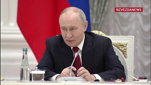 Путин в России идет работа над групировкой спутников