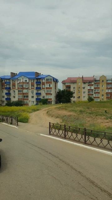 Вчера ездили на экскурсию, тур по Элисте