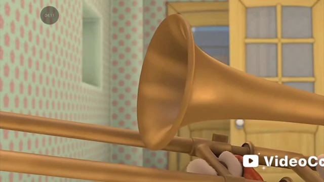 Лиза играет Decode на трубе.