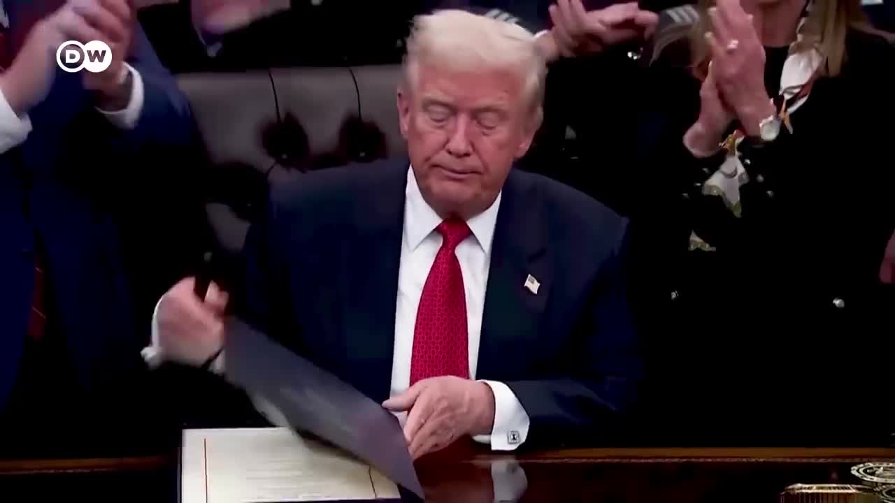 Бой у Белого дома: как Трамп отмечает свое 80-летие (14.06.2026)