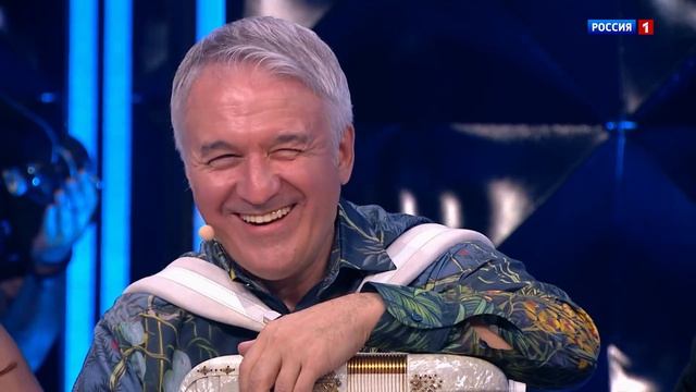 Настоящая русская банька начинается с берёзового веника