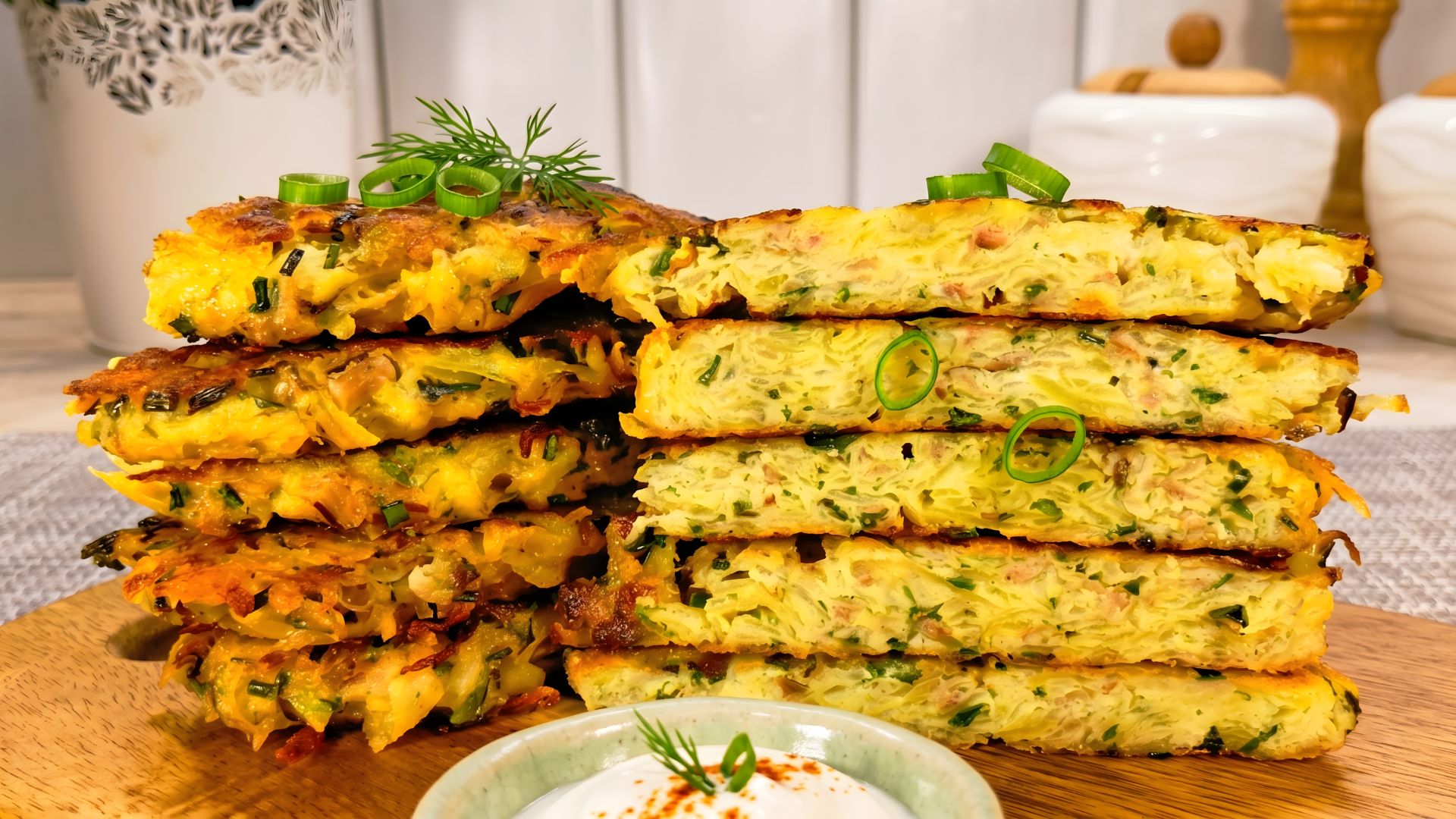 🥫 Невероятно, но это из обычных консервов! Картошка и банка рыбы дали удивительный результат.