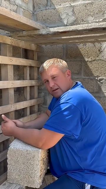 Гуся в руки взяли...