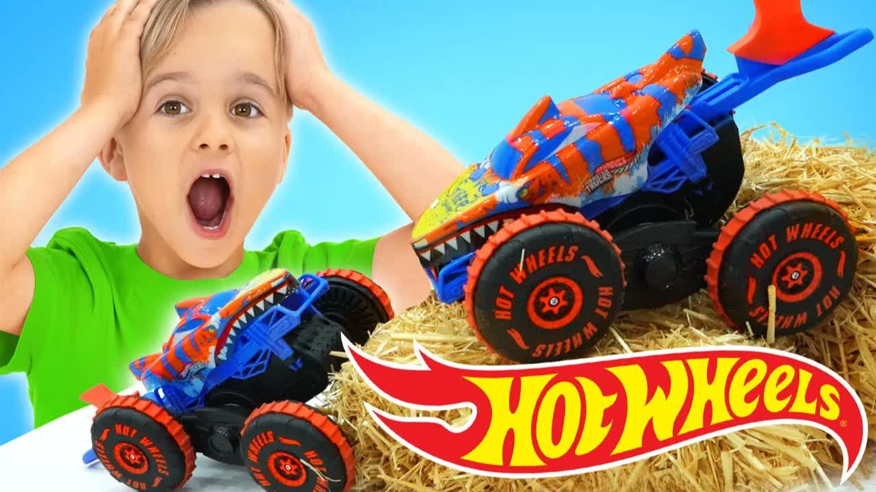Соревнование игрушечных монстр-траков «Акулы против динозавров»