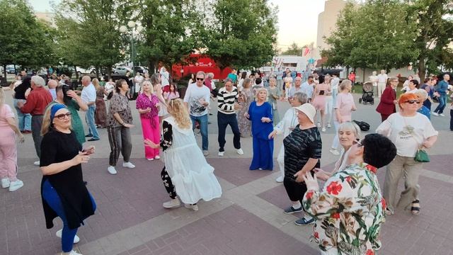 14 июня. Ягода малинка.. смотреть онлайн