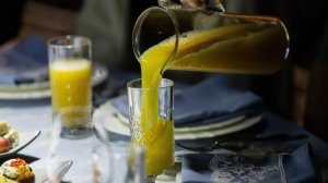 Умерьте аппетит: студенты жалуются на дороговизну банкетов для приемных комиссий